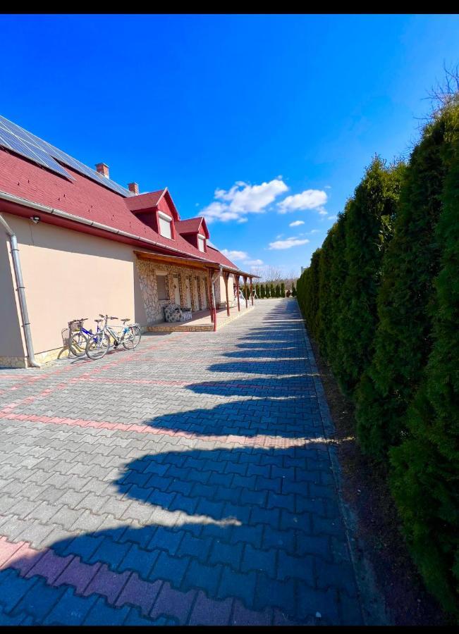 Relax Apartman Siofok-Sosto Dış mekan fotoğraf